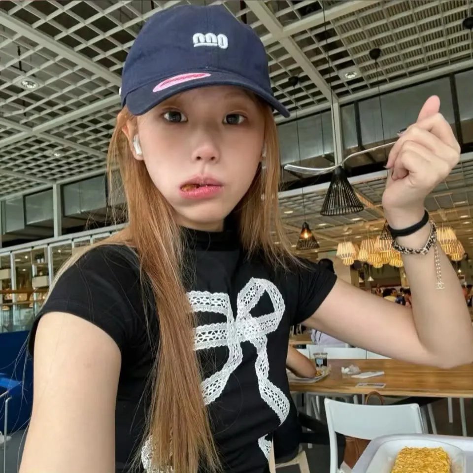 拉拉队员都死了